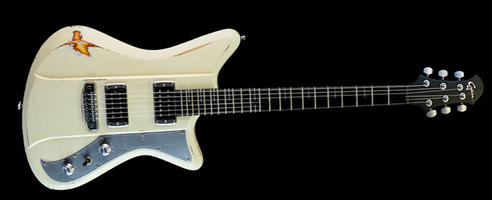 The Duke-Custom Guitar-Players White-Thumb